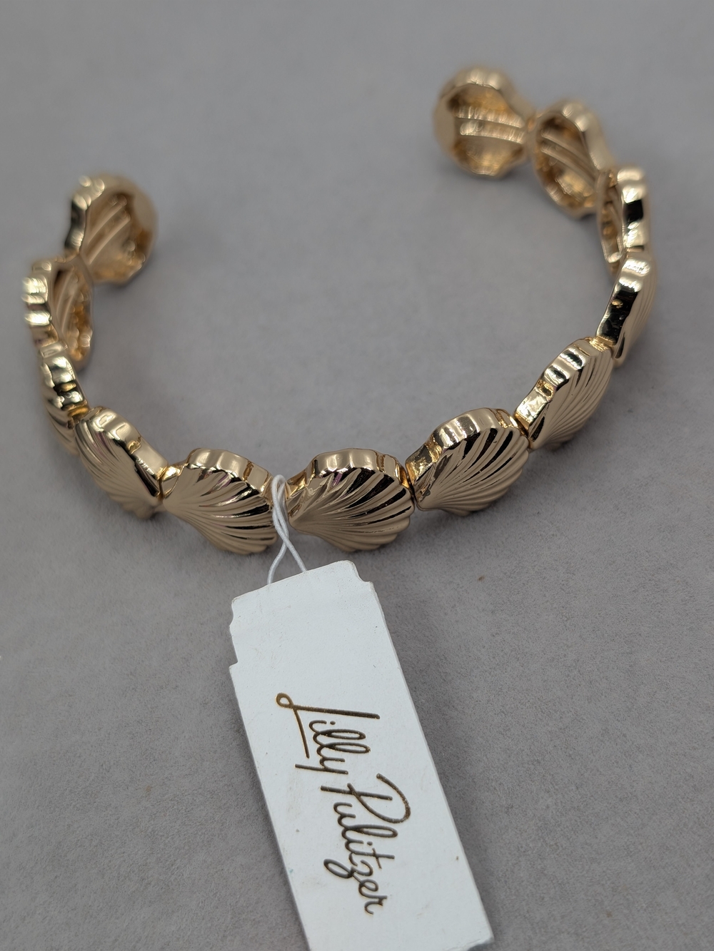 NWT Lilly Pulitzer Cool As Shell Gold Sunshell Cuff Bracelet 1243